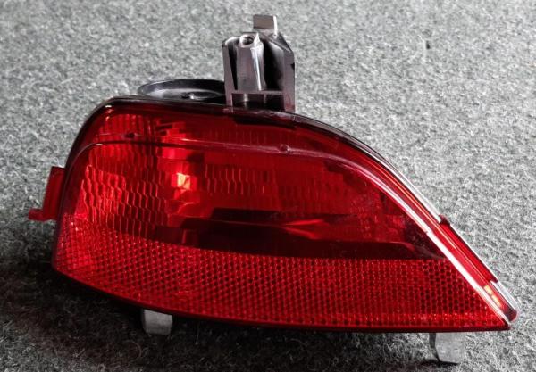 Dacia Sandero 2 Blende ,Strahler Stoßstange hinten rechts Olsa 03.390.00 - Gebraucht